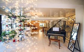 Hotel Kera